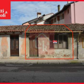 Magazzino in vendita a Palmanova (Udine)