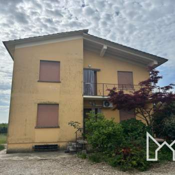 Casa singola in vendita a Loria (Treviso)