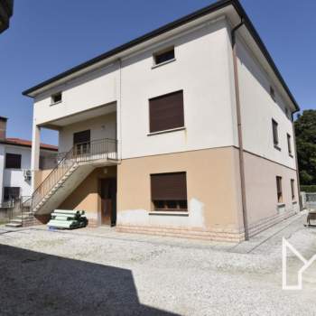 Casa singola in vendita a Tezze sul Brenta (Vicenza)