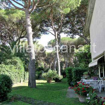 Trifamiliare in vendita a Castiglione della Pescaia (Grosseto)