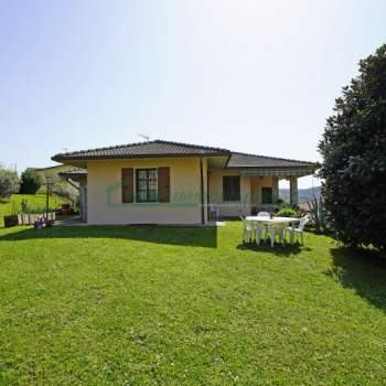 Villa in vendita a Gavardo (Brescia)