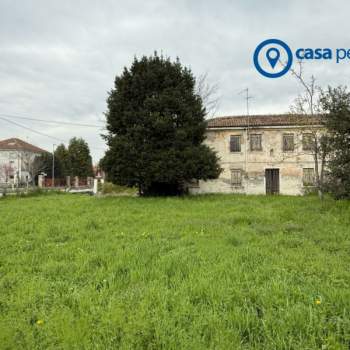 Terreno in vendita a Arquà Polesine (Rovigo)