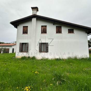 Casa singola in vendita a Castelfranco Veneto (Treviso)