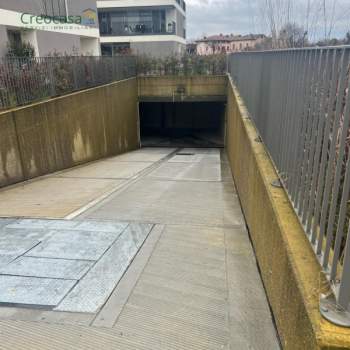 Garage in vendita a Stezzano (Bergamo)