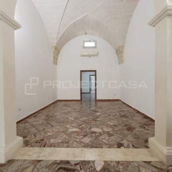 Negozio in vendita a Scorrano (Lecce)