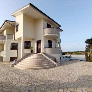 Villa in vendita a Scorrano (Lecce)