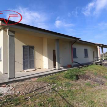 Villa in vendita a Terranuova Bracciolini (Arezzo)