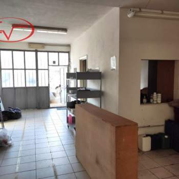 Laboratorio in vendita a Montevarchi (Arezzo)