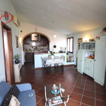 Appartamento in vendita a Loro Ciuffenna (Arezzo)