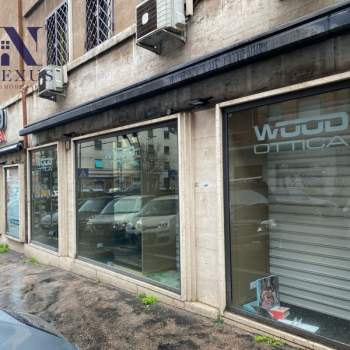 Negozio in vendita a Roma (Roma)