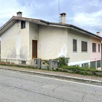 Bifamiliare in vendita a Pavia di Udine (Udine)