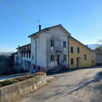 Casa a schiera in vendita a Schio (Vicenza)