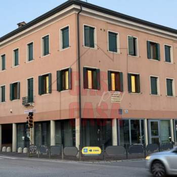 Negozio in vendita a Maserà di Padova (Padova)