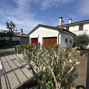 ORIAGO PORZIONE DI CASA A SCHIERA CON 3 CAMERE