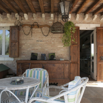 Tettoie in legno antico originale di recupero