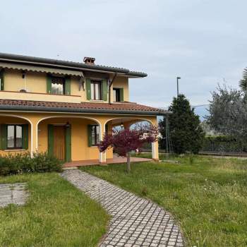 BIFAMILIARE a Moriago della Battaglia