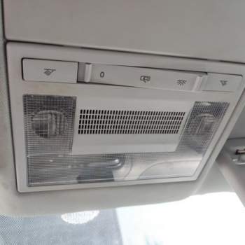 Plafoniera anteriore VOLKSWAGEN POLO  del 2010