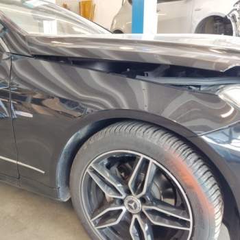 Parafango destro MERCEDES-BENZ CLASSE E  del 2010