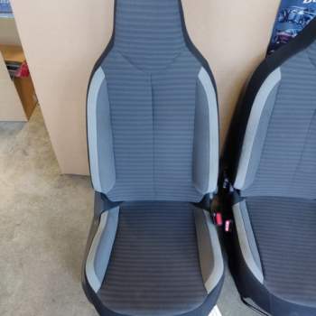 Sedile anteriore dx TOYOTA AYGO  del 2019
