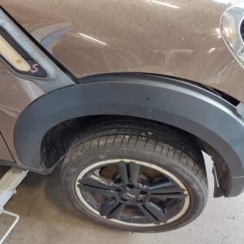 Modanatura anteriore dx MINI COUNTRYMAN  del 2011