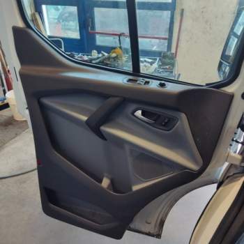 Pannello porta ant sx FORD TRANSIT  del 2016