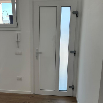 CAMPAGNA LUPIA Zona Centrale Appartamento posto al Piano Terra