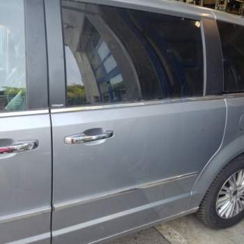 Porta laterale sx nuda LANCIA VOYAGER  del 2013