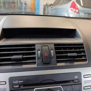 Bocchetta clima centrale MAZDA 6  del 2010