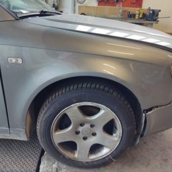 Parafango destro AUDI A4  del 2005