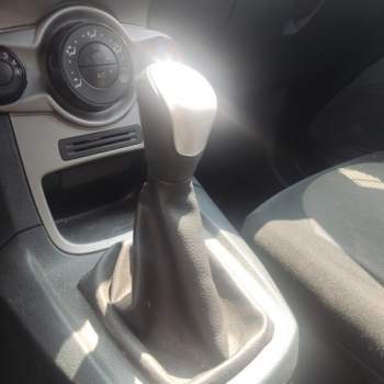 Leva cambio FORD FIESTA 1399cc TD  del 2011