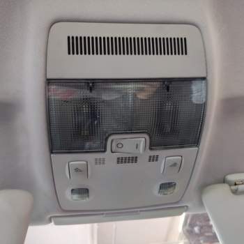 Plafoniera anteriore AUDI A4  del 2005