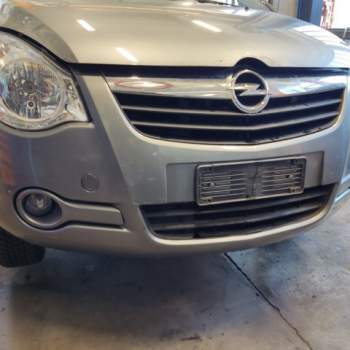 Paraurti anteriore OPEL AGILA  del 2011