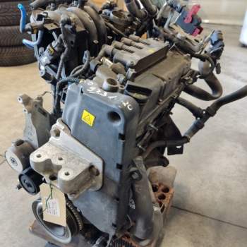 Motore FIAT GRANDE PUNTO 1368cc benzina  del 2006