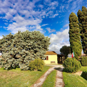 Castagneto Carducci, la casa in campagna per la tua evasione in Toscana