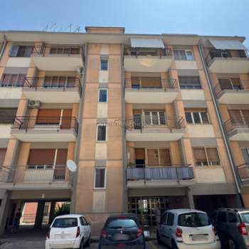 Appartamento in vendita a Ragusa (Ragusa)