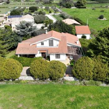 Villa in vendita a Modica (Ragusa)