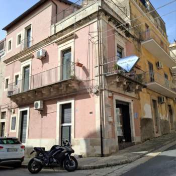 Appartamento in vendita a Ragusa (Ragusa)