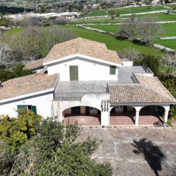 Casa singola in vendita a Modica (Ragusa)