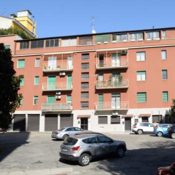 Posto auto in vendita a Milano (Milano)