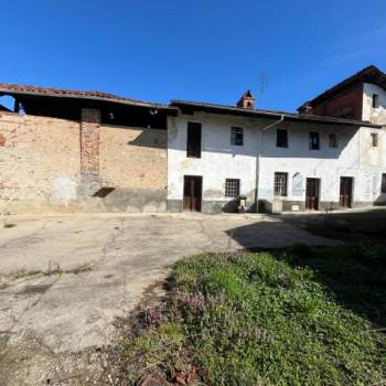 Rustico in vendita a San Benigno Canavese (Torino)