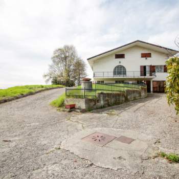Villa in vendita a Castiglione Torinese (Torino)
