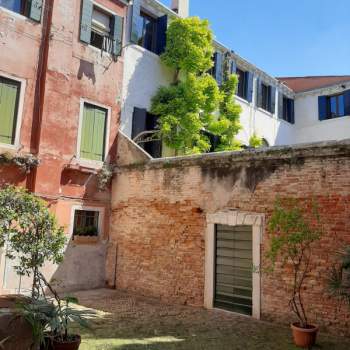 Palazzo in vendita a Venezia (Venezia)