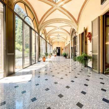 Palazzo in vendita a Ameno (Novara)