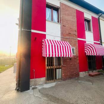 Casa a schiera in vendita a Canda (Rovigo)