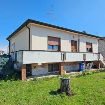 Villa in vendita a Veronella (Verona)