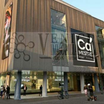 Attivita commerciale in vendita a Venezia (Venezia)