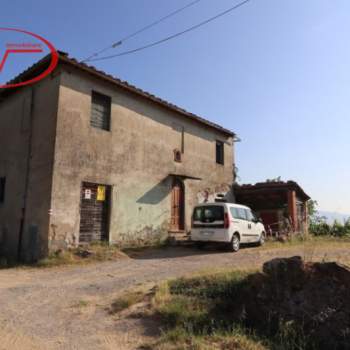 Villa in vendita a Montevarchi (Arezzo)