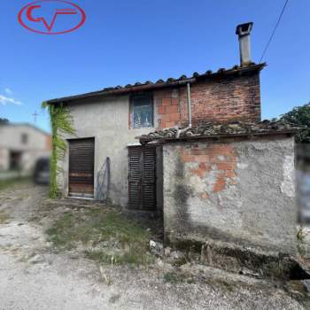 Rustico in vendita a Terranuova Bracciolini (Arezzo)