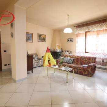 Casa singola in vendita a Montevarchi (Arezzo)