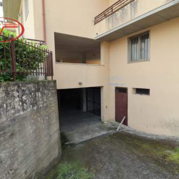Magazzino in vendita a Montevarchi (Arezzo)